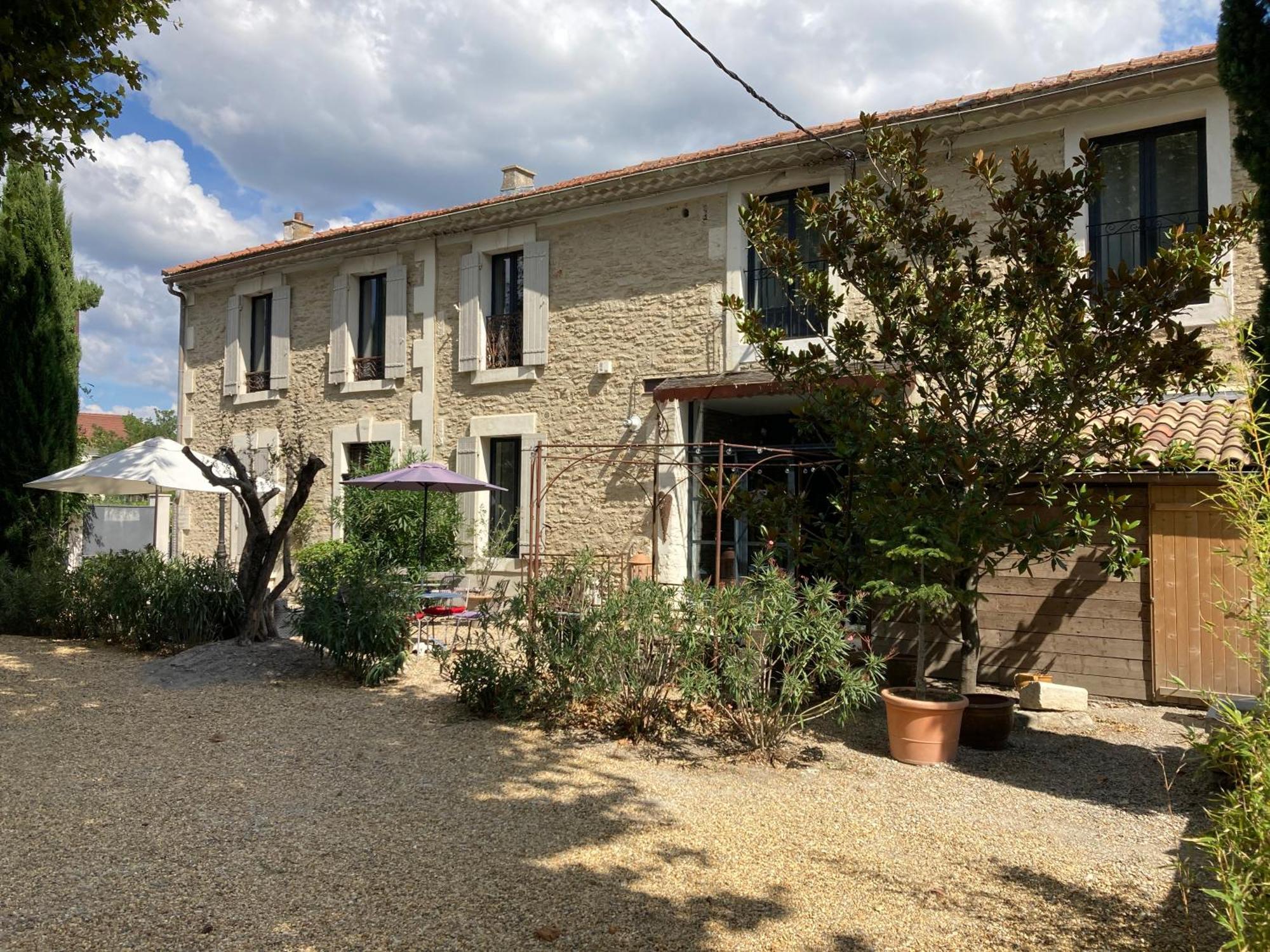 Les Lofts Leilighet LʼIsle-sur-la-Sorgue Eksteriør bilde